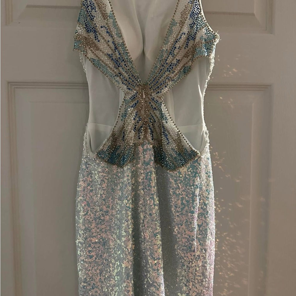 Off-White Green and White Tie Front Plunge Gown